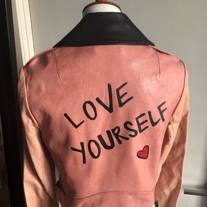 ALICE & OLIVIA - Pink Leather Moto jacket ♥️